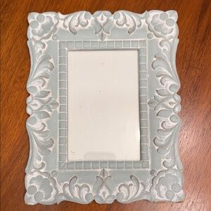 Hobby Lobby Vintage Style Blue and White Frame